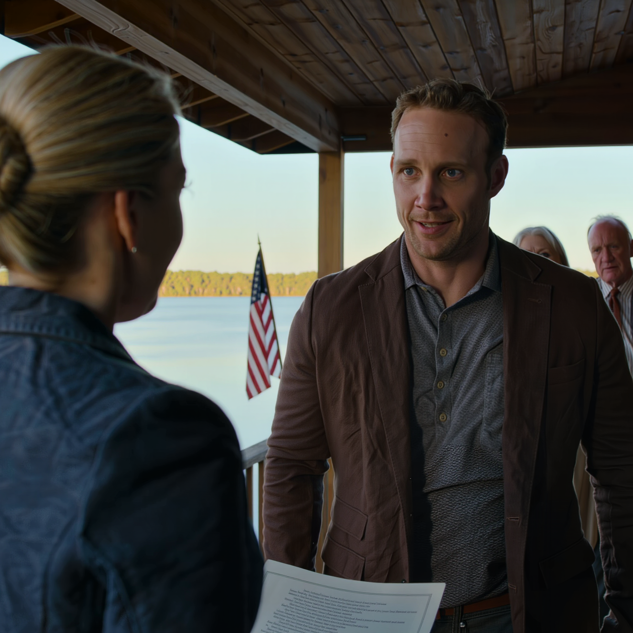 Min yngre bror sagsøgte for at få den villa ved søen, jeg havde købt for mine egne penge i Alabama, og mine forældre sagde endda, at han fortjente det mere end jeg gjorde – jeg skændtes ikke, jeg sagde præcis én sætning, og fra det øjeblik indså hele min familie, at de havde drevet alt for langt …