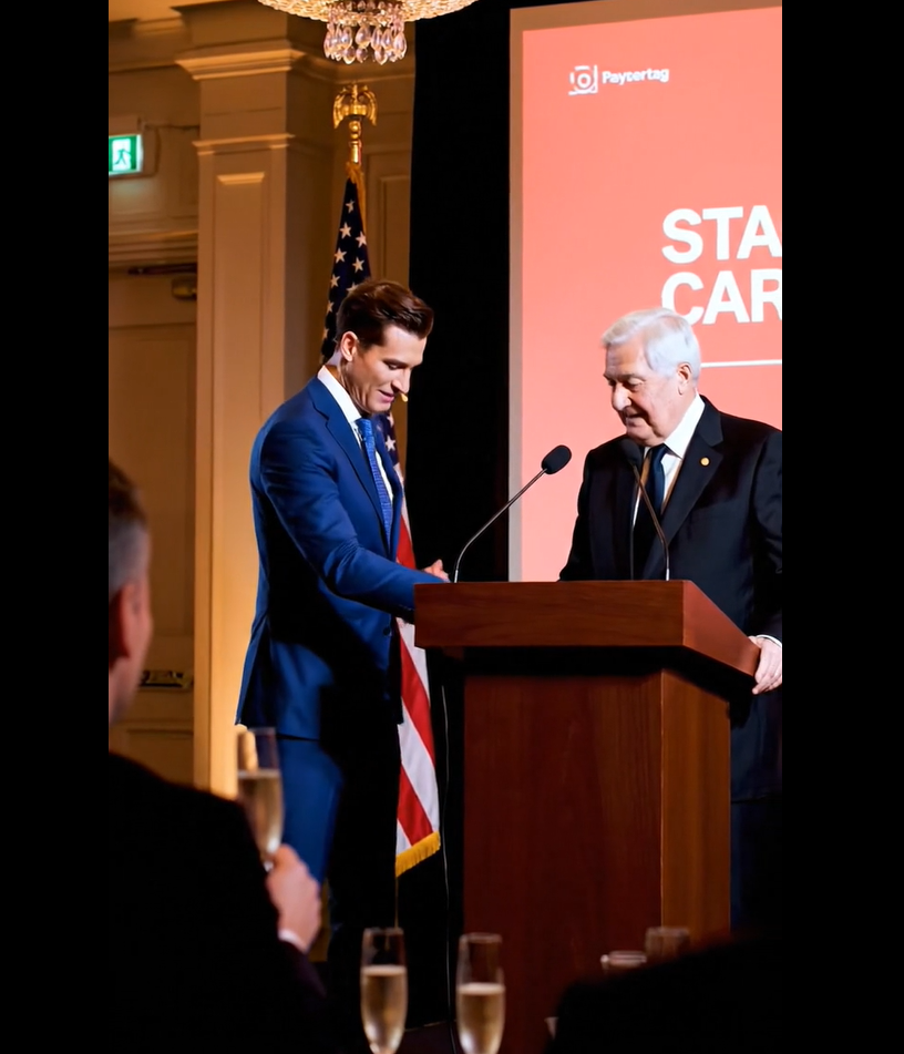 A bátyám új barátnője vacsora közben gúnyolódott rajtam, miközben mindenki nevetett, apám pedig azt mondta, hogy hagyjam abba a család zavarba hozását, ezért csendben maradtam – amíg el nem hencegett a munkájával, és amikor elővettem a telefonomat, a mosolyuk lassan eltűnt. – Hírek