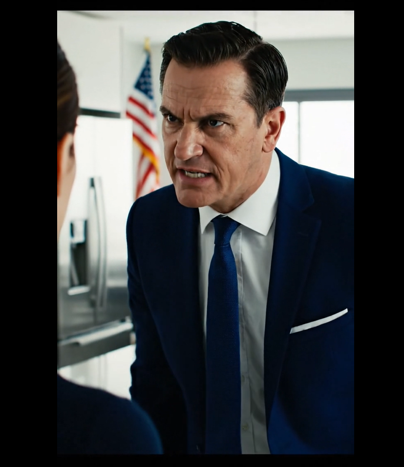 „A potyautaskodásnak ma vége” – jelentette ki a férjem közvetlenül az előléptetése után, és bejelentette, hogy mostantól külön bankszámláink lesznek. Beleegyeztem. Aztán vasárnap a húga eljött vacsorázni, az asztalhoz nézett, rám nézett, és azt mondta: „Ideje volt már abbahagynia.” – Hírek